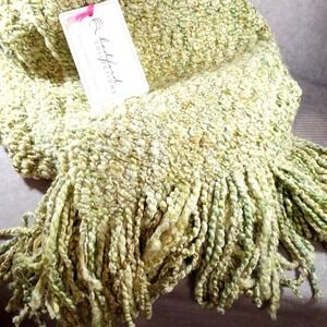 NWT Bedford Collections Kennebunk Home Throw Blanket Canyon Pear Green  45 x 72